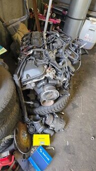 Motor na diely BMW M54B30