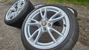 zimní ALU kola originál Porsche 18” – komplet s