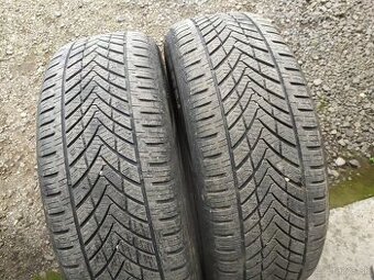 Celoročné gumy 225/60 R17 2ks