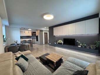 Slnečný trojizbový byt 92m2 v novostavbe Nové Vlčince