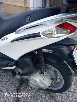 Predám skúter Piaggio Fly 50 4T 2V
