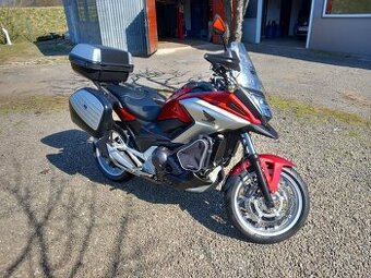 Predám - Honda NC 750