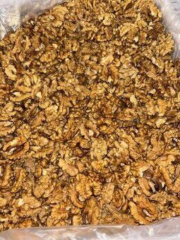 Vlašské orechy tohtoročné