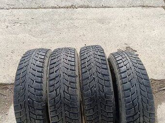 Predam zimne protektory 165/70r14 Vranik