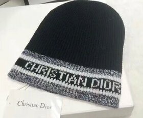 Čiapka Christian Dior - novinka