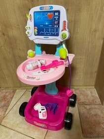 Lekársky vozík s vyšetrením EKG ružový