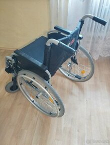 Darujem Invalidný vozík + príslušenstvo