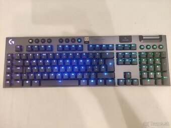Predám bezdrôtovú mechanickú klávesnicu Logitech G915