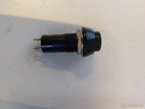 Vypínač vstavaný 250v/3A