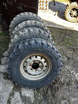 Pajero patrol 235/75R15
