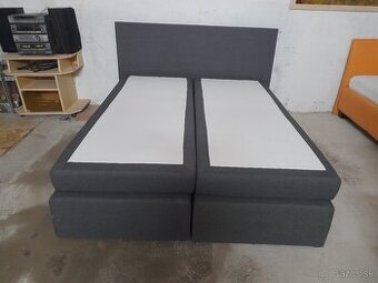 manželska postel