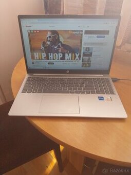 Hp 13 gen in jadrovi notebok s dobrou bateriou na opravu