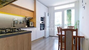 5-izbový (96m2) prerobený byt v obľúbenej mestskej časti... - 1