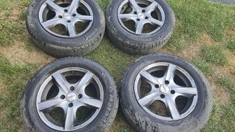Predám sadu ALU kolesá R15 s pneu letne rozteč 4x108