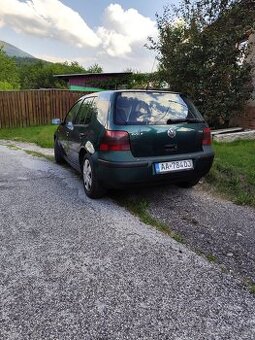 Golf 4