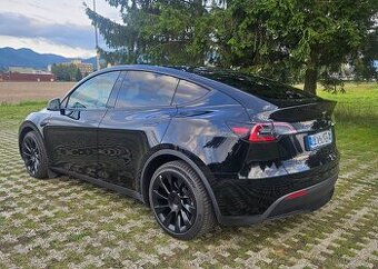 Tesla Y, LR, AWD, Berlín, len 14000 km.DPH.