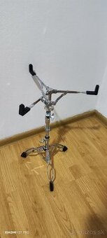 Predám sadu stojanov na bicie.