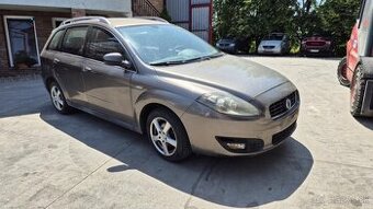 Fiat Croma 1,9JTD 110kw kód motora: 939A2000