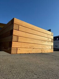 Vyvýšené záhony na mieru červený smrek - 1