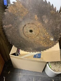 Pílový kotúč napílenie dreva rozmer 660/35 /4 mm