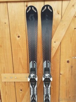 158 cm Scott Slight 83 All Mountain