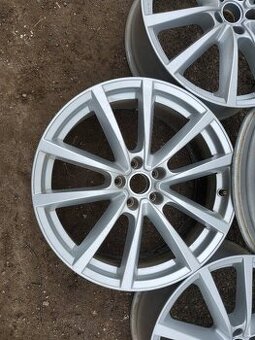 sada originálních alu kol Volkswagen 5x112