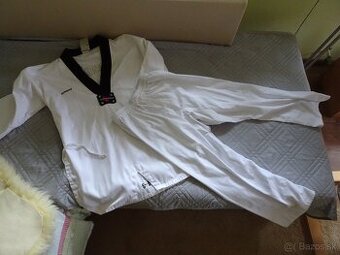 Predám kimono na TAEKWONDO na 150-160cm výšku