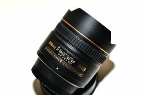 Nikon AF 10,5mm f/2,8 G DX IF-ED fish-eye Nikkor