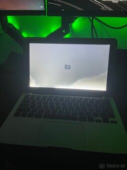 MacBook air 2012 11”