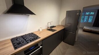 obsadeny -ROMANTICKÉ BÝVAN 1-izbový byt - CENTRAL, VIVO -