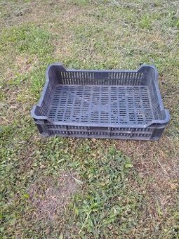Plastove bednicky
