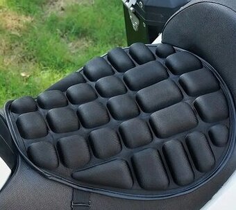 Úplne nový podsedák na sedadlo motocykla