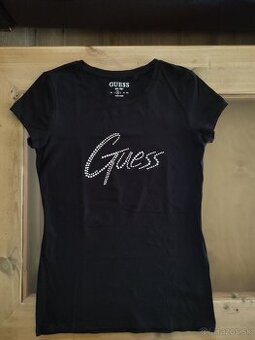 Nove tricko od Guess.Velkost M.
