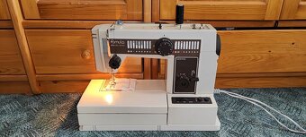 Predám šijací stroj Veritas Famula 4891 electronic+prísluš.