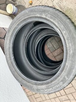 Celoročne pneumatiky HANKOOK