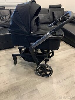 Joolz Hub+ Briliant Black