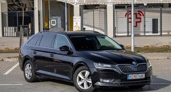 Škoda Superb Combi