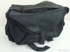 vecsia brasna cierna rozmer:35x20x20cm
