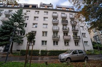 Na predaj veľkometrážny 2 izb. byt (70 m2) v lukratívnej lok