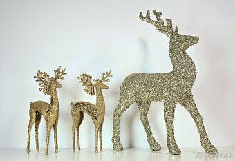 Vianočné ozdoby elegantné, zlaté, retro, drevené, soby