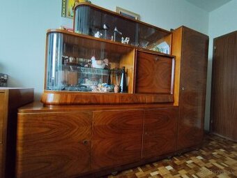 Starožitný sekretár