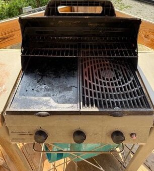 Predám gril na plyn