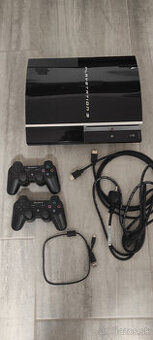 Playstation 3 FAT 320GB, 2 ovladace, 30 hier