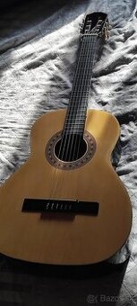 Akustická gitara Lucida