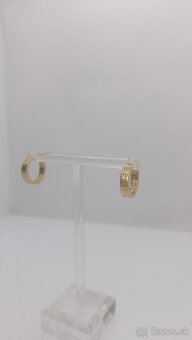 Zlaté náušnice so symbolom - 1