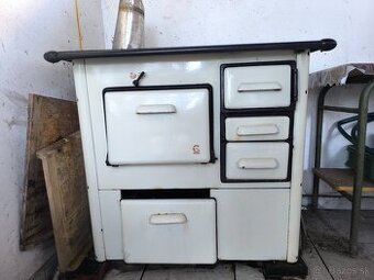 Predám sporák na drevo