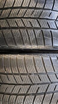 Predám 2ks jazdené zimné 205/50r17-93V Barum