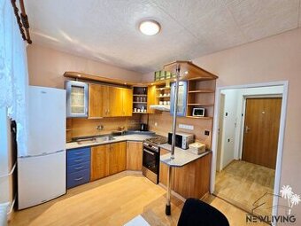 NA PREDAJ 1 izbový byt Piešťanská / Nové Mesto nad Váhom