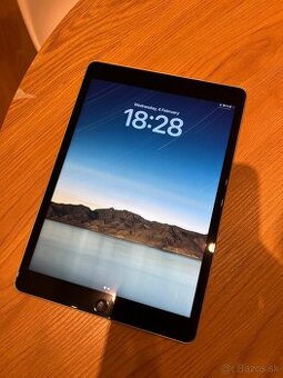 Apple iPad 9. generácia 64 GB Wi-Fi + Cellular Silver