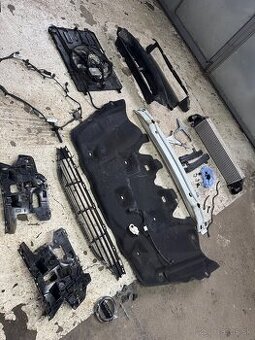 Predám diely Volvo v40